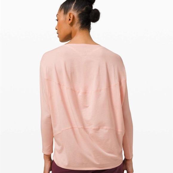Lululemon Back In Action Long Sleeve in Color Pink Mist - Picture 2 of 6